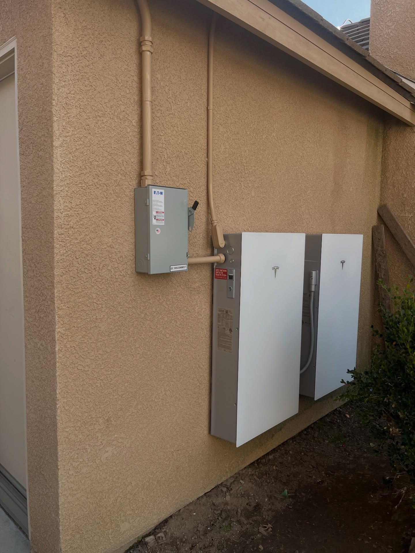 Solar battery storage installed under an energy service agreement